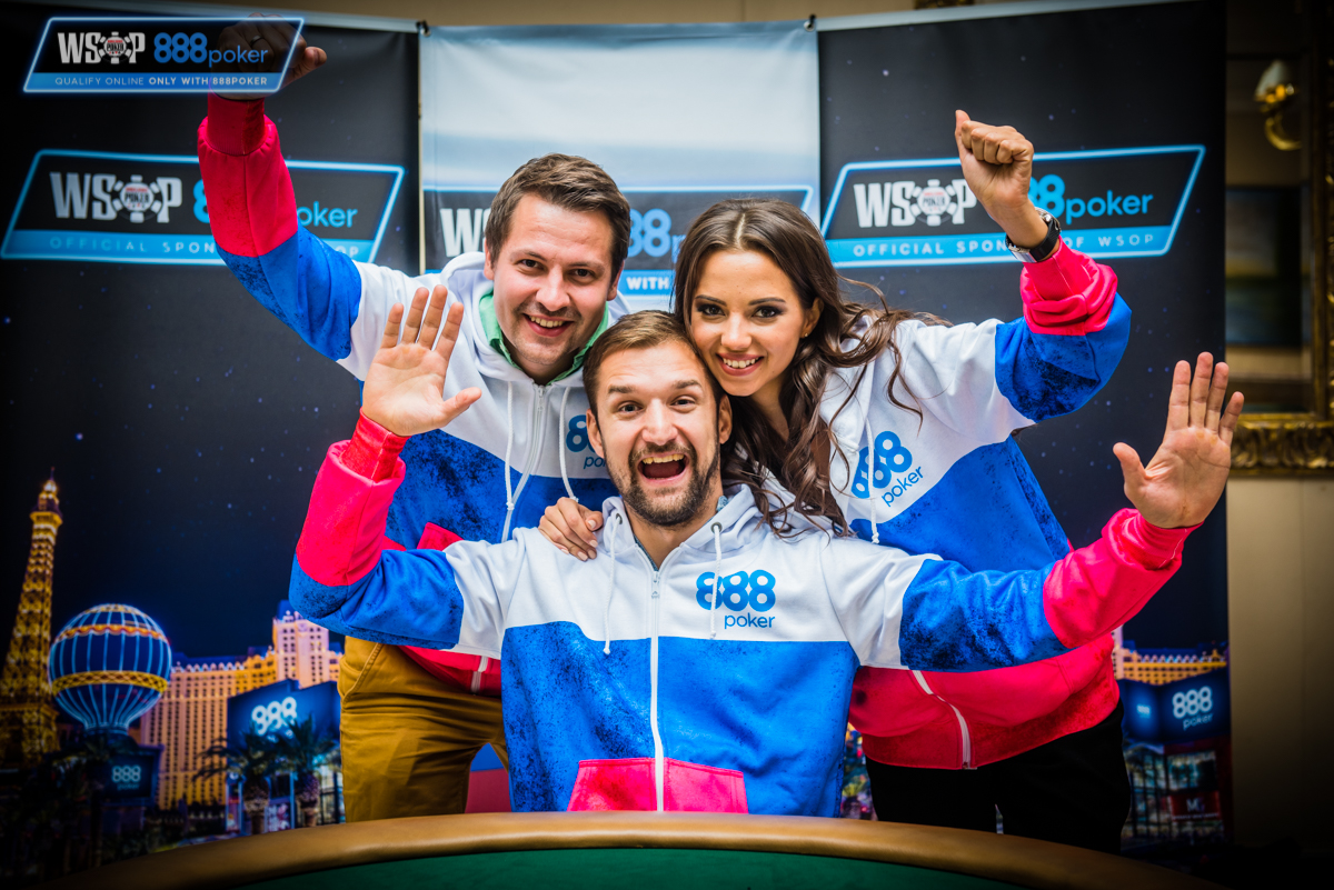 8-Team Russia had all 3 members make it to Day 3