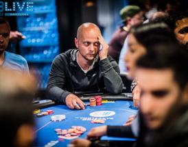 poker player bet sizing